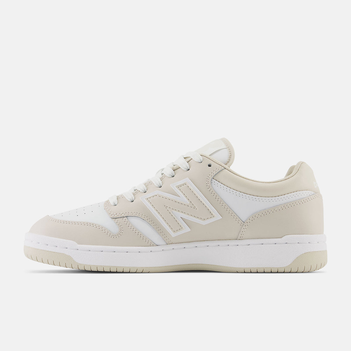 Timberwolf With White