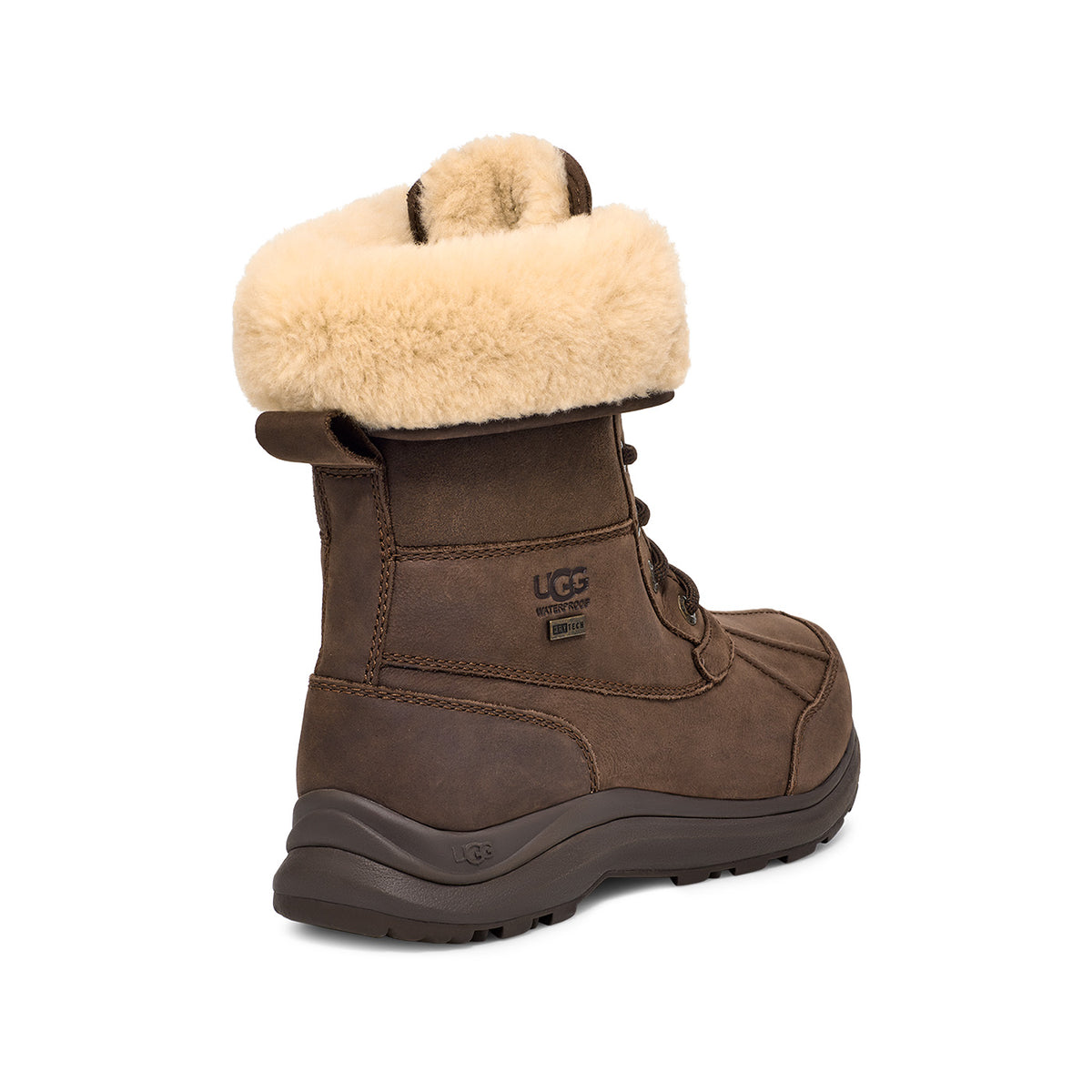 UGG Adirondack Boot lll Leather Distressed