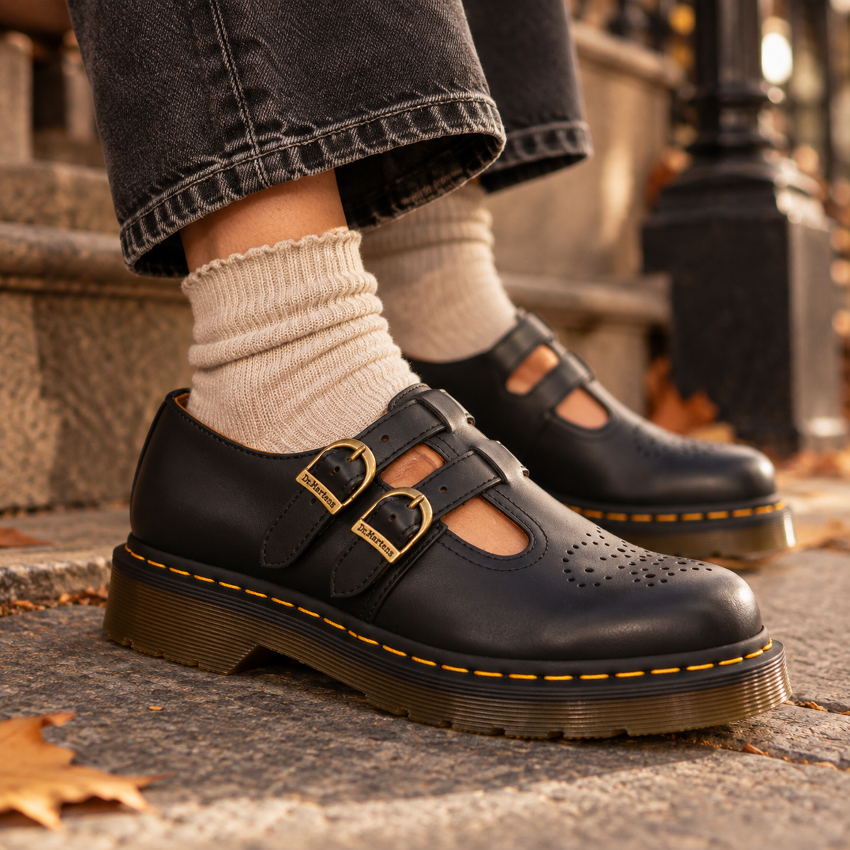 Dr. Martens 8065 Mary Jane Womens