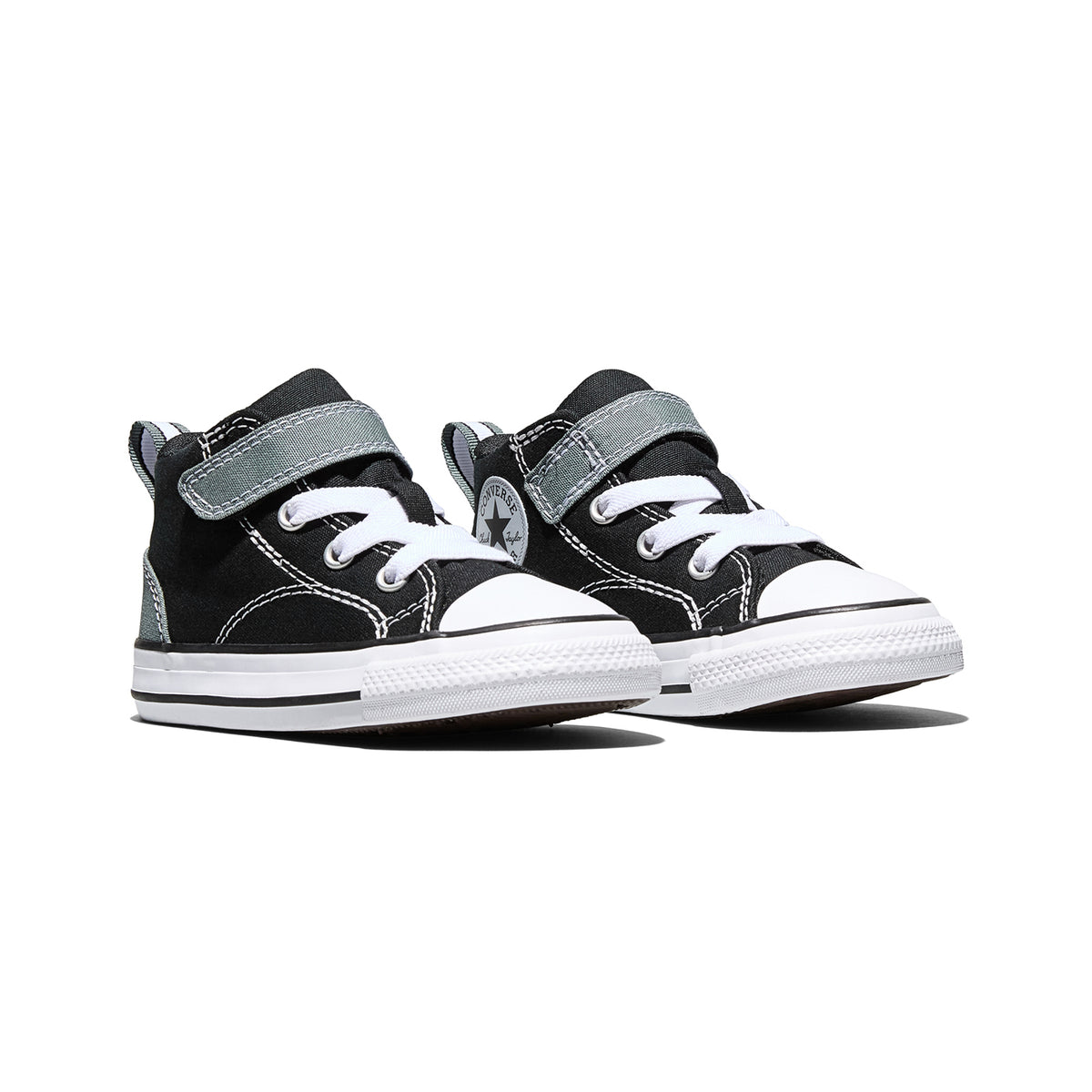 Chuck Taylor All Star Malden Street 1V Sneaker