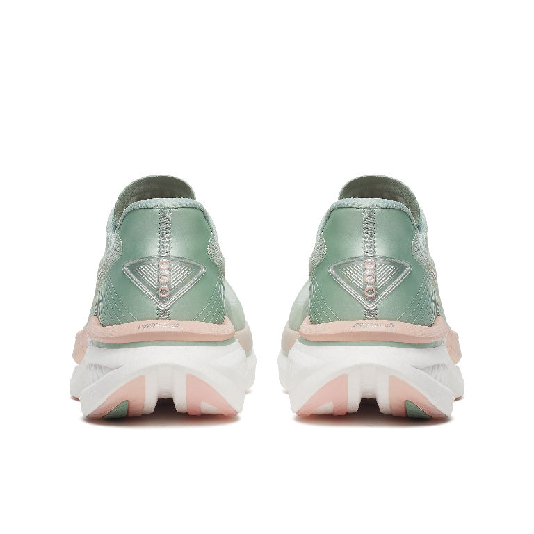 Saucony Endorphin Azura Womens