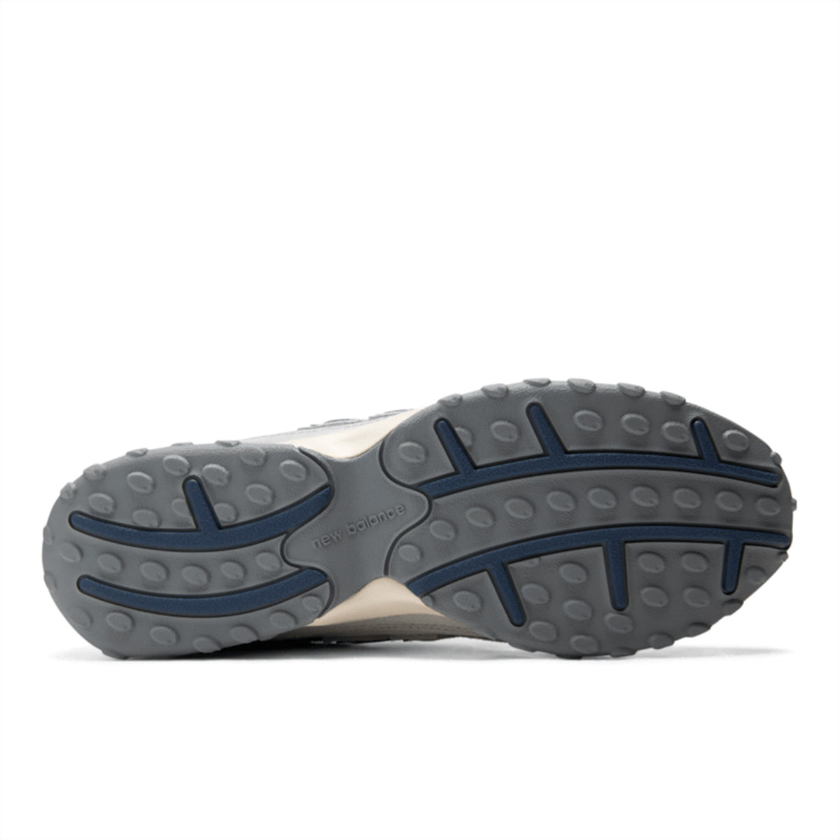 New Balance 204L Sneaker Womens