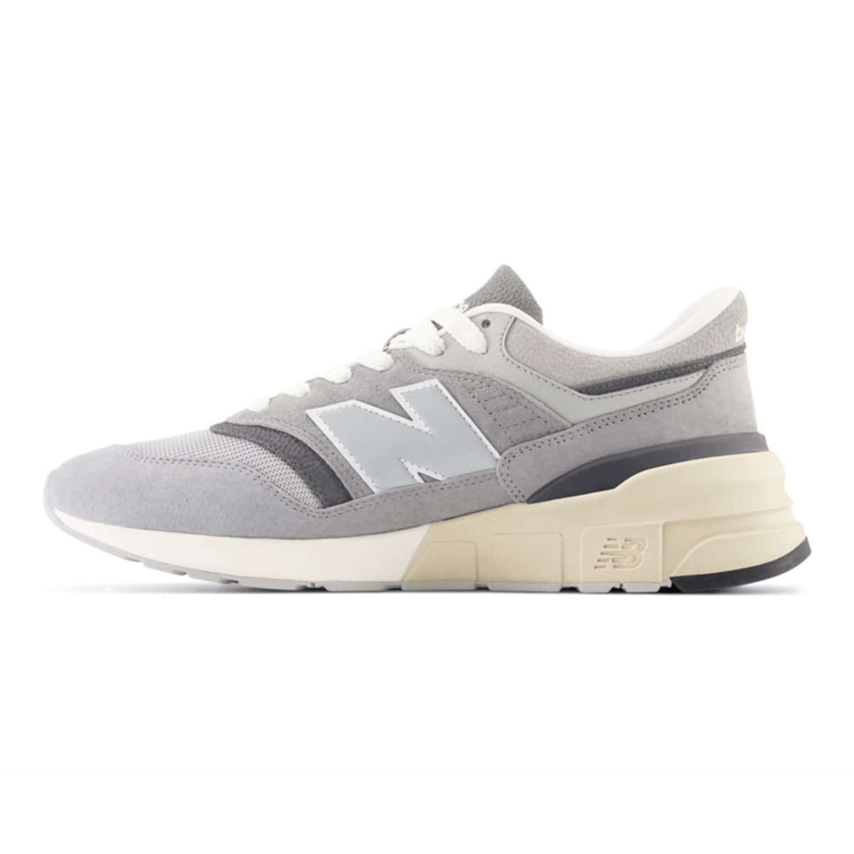 New Balance 997R Sneaker